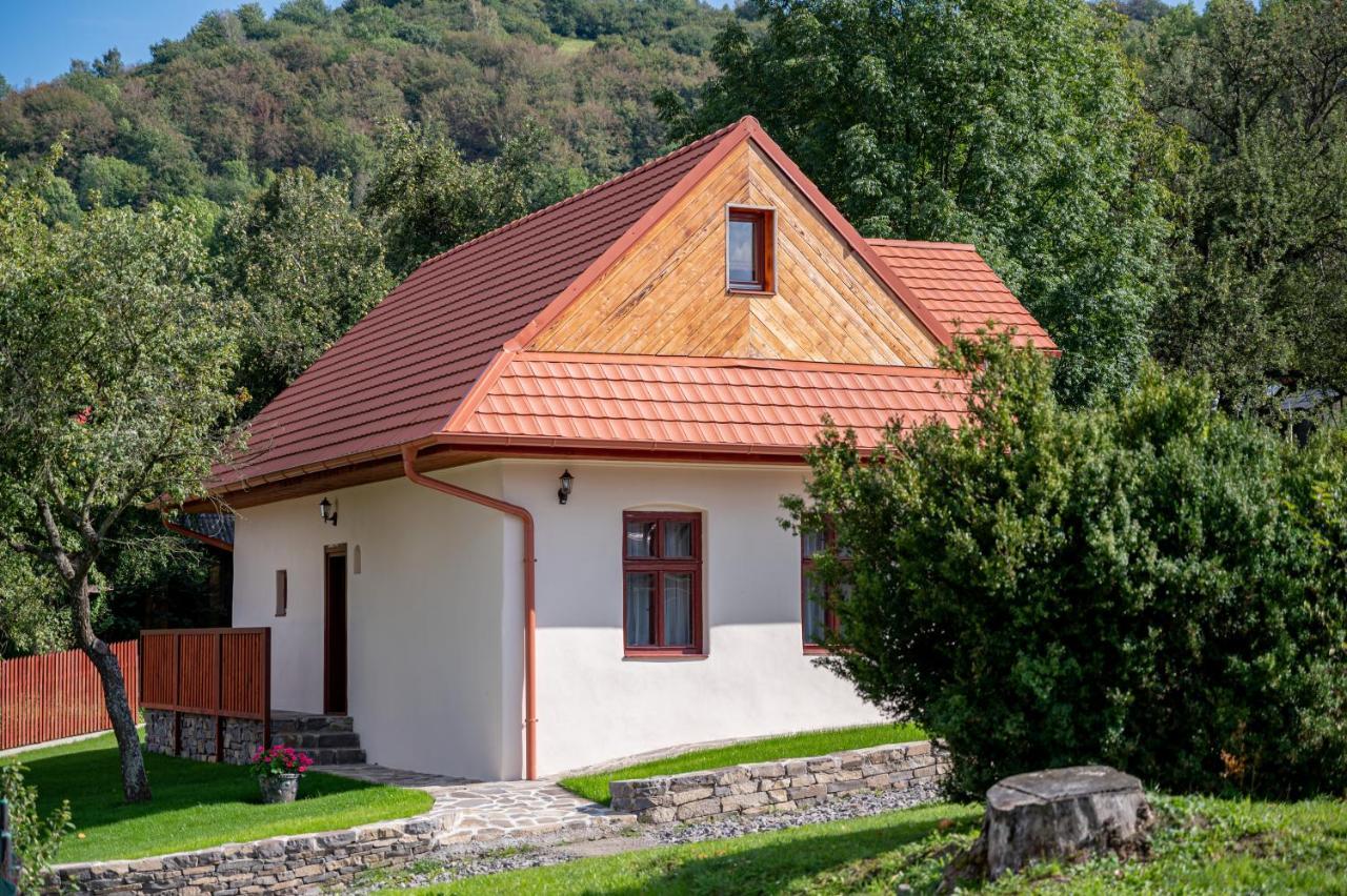 Penzion Sivý Kameň Podhradie  Esterno foto